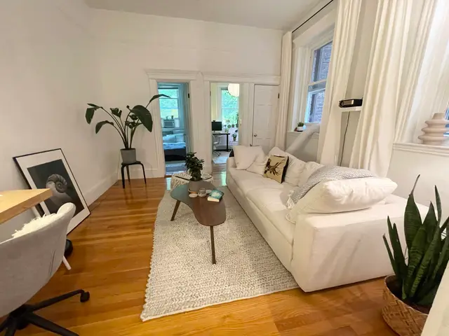 38 Grove Street #2