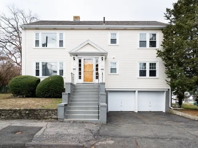 5 Mangano Court #1