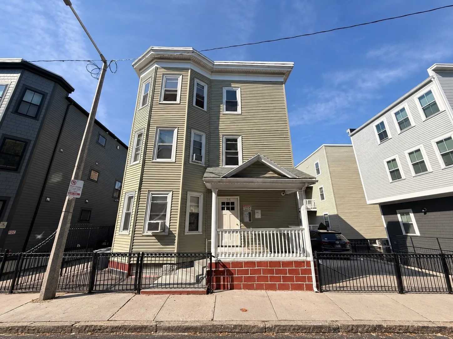 14 Cawfield Street #3, Boston