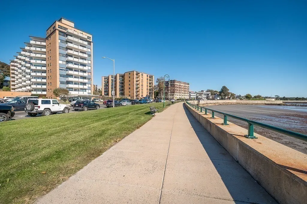 300 Lynn Shore Dr #307, Lynn