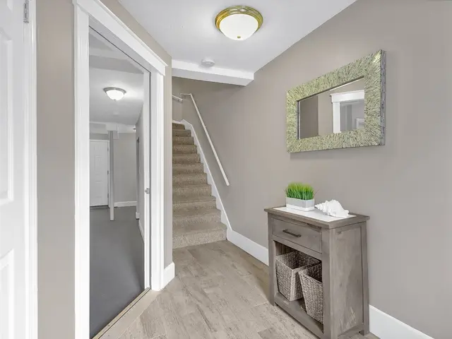 36 Telegraph St #1