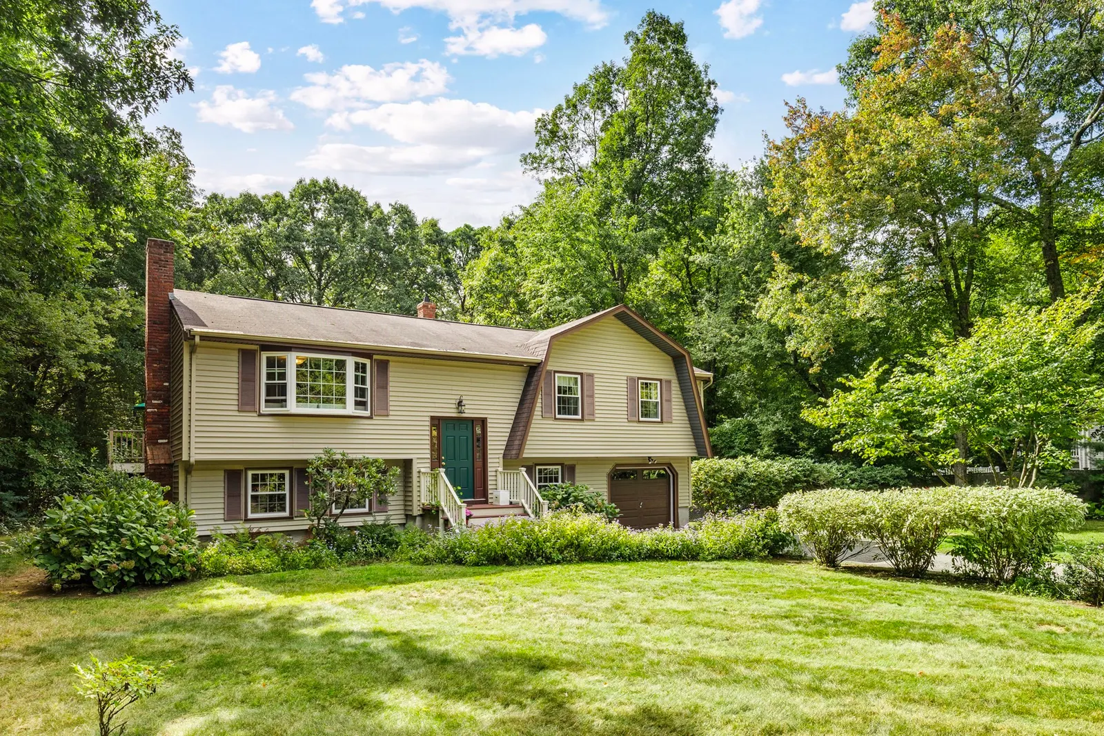 23 Teresa Rd, Hopkinton