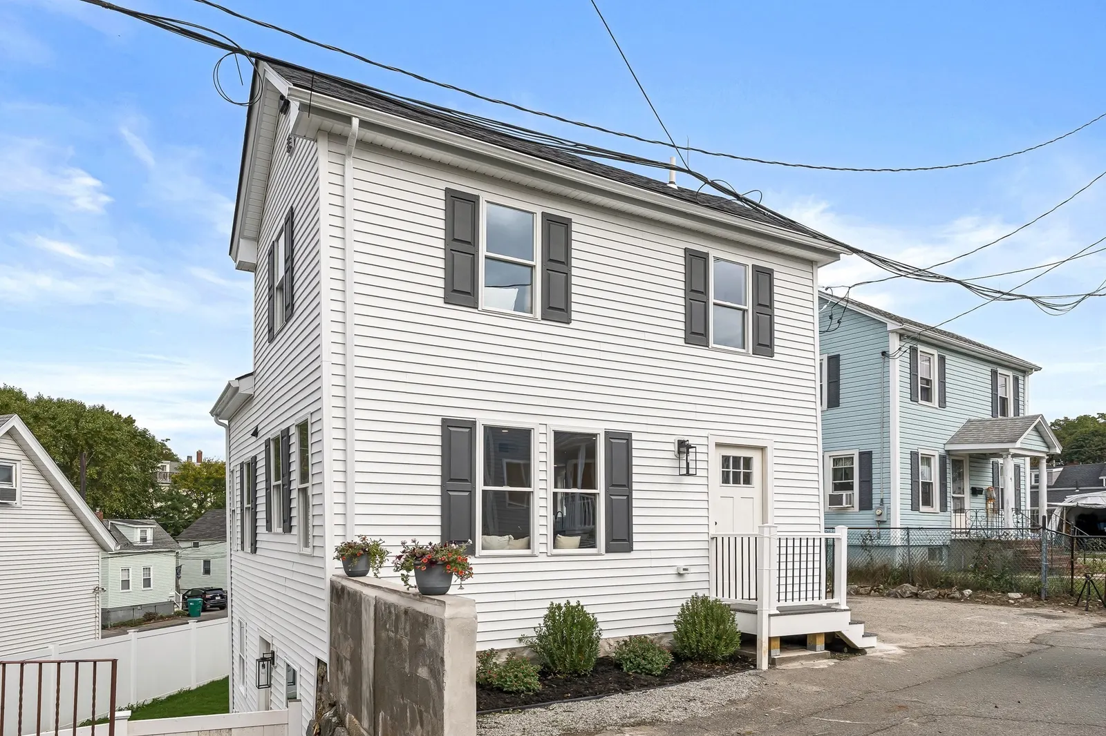 11 Hovey St, Woburn