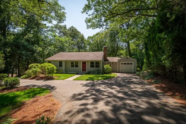 101 Topsfield Road
