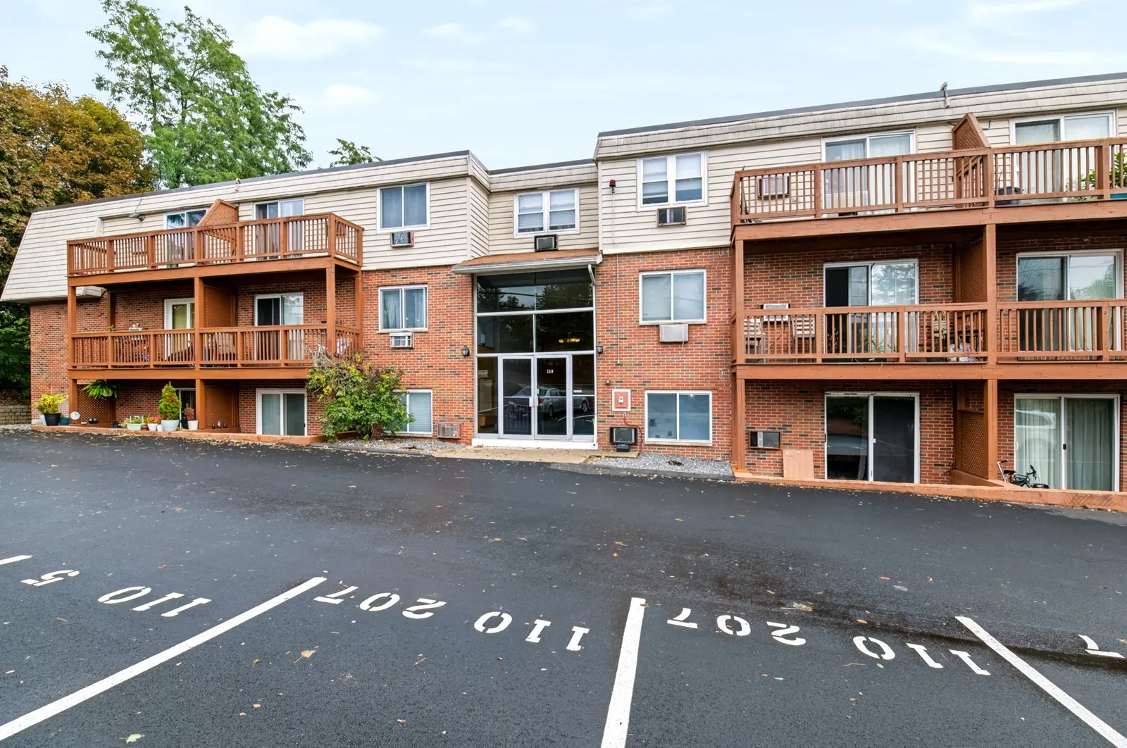 110 Boston Post Rd E #5, Marlborough