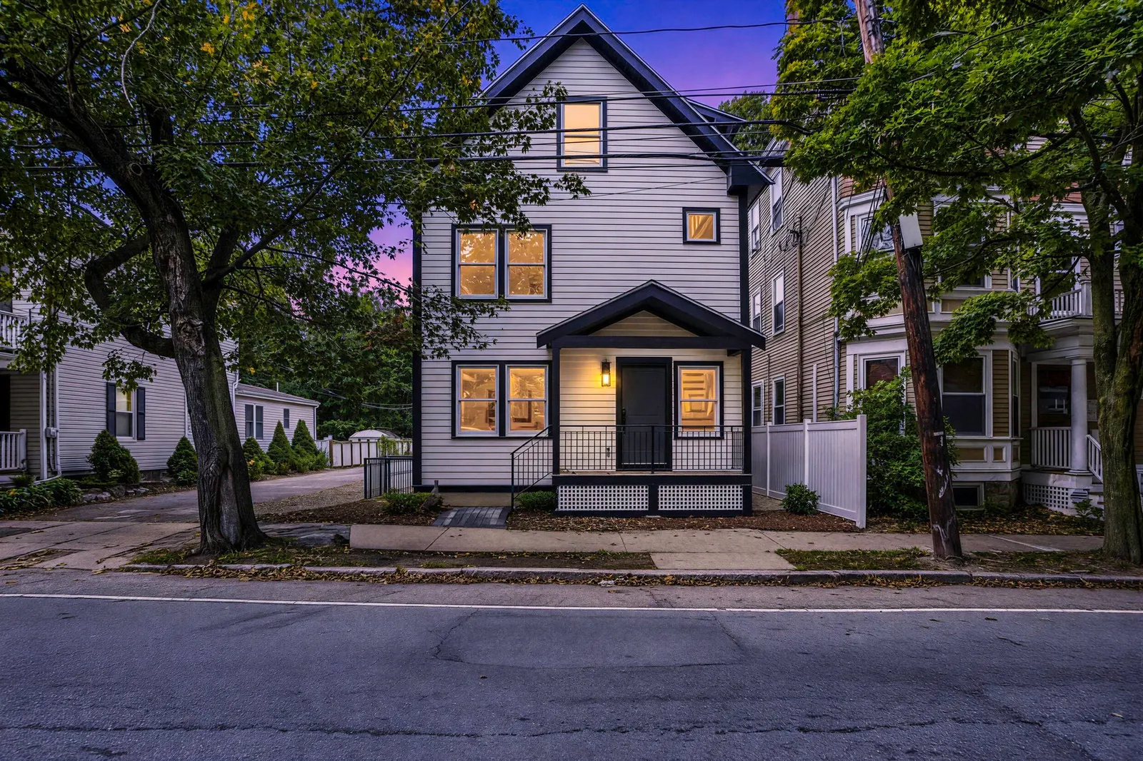 641 Chestnut Hill Avenue, Brookline