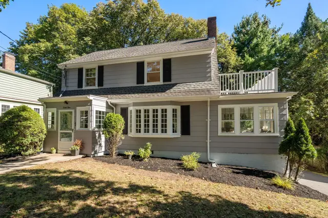 44 Brewster Road