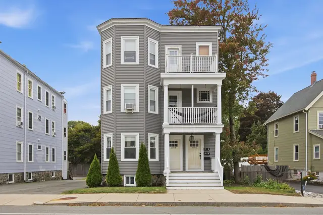 1084 Main Street #1