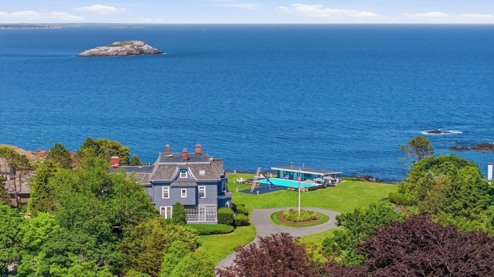 374 Nahant Road, Nahant