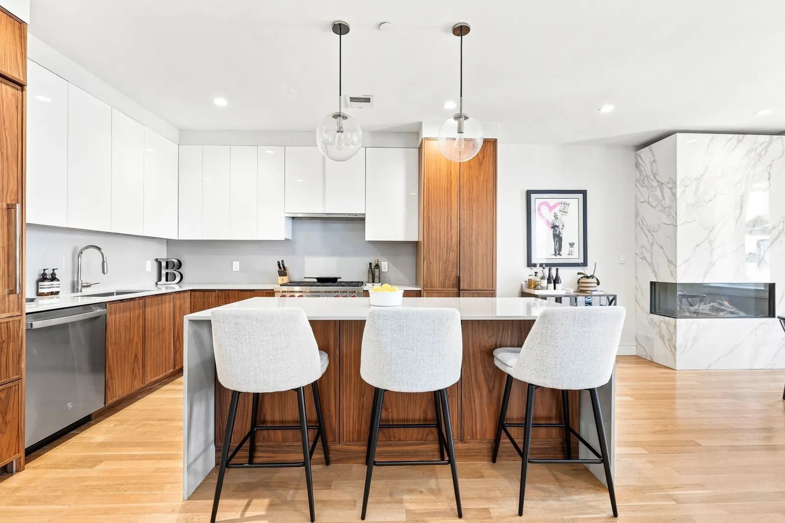 10 Gloucester St #3, Boston