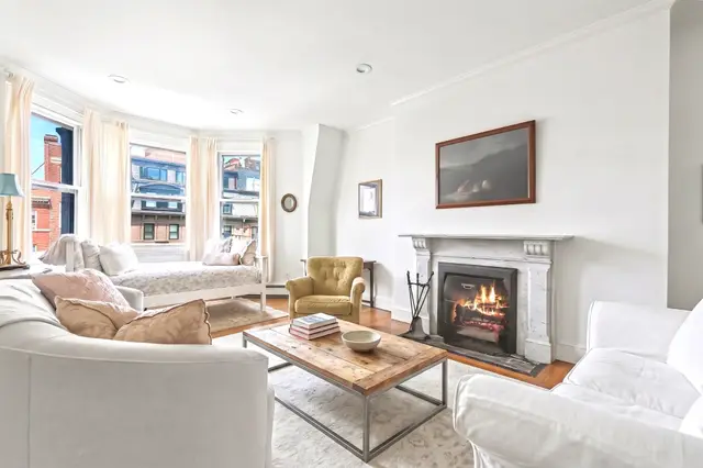 277 Beacon St #4A