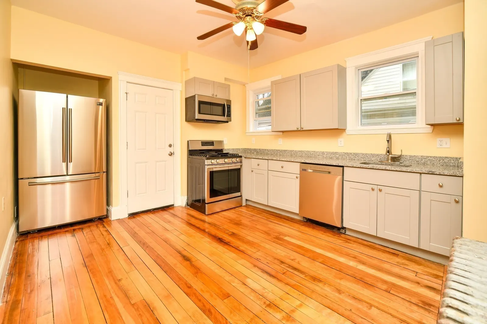 15 Vesta Rd, Boston