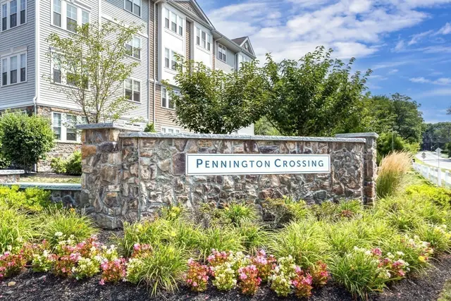 1211 Pennington Drive #1211