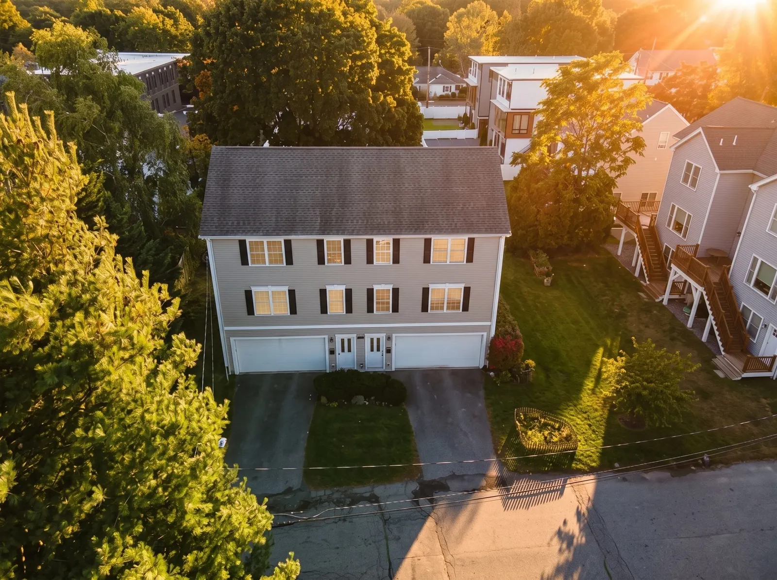 15 Parkers Ln #1, Waltham