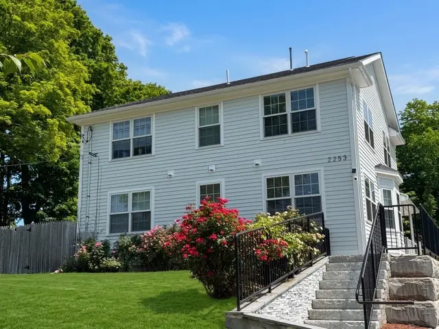 2253 Washington Street #1