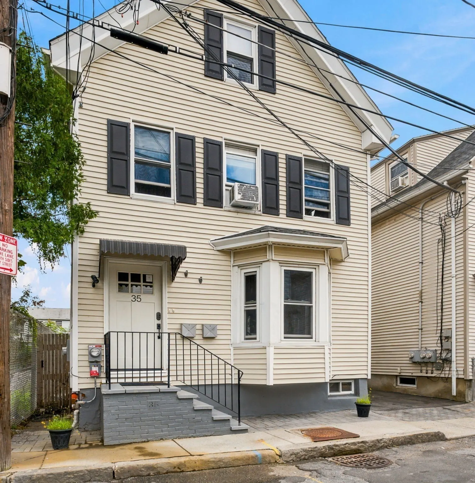 35 Franklin Ave, Somerville