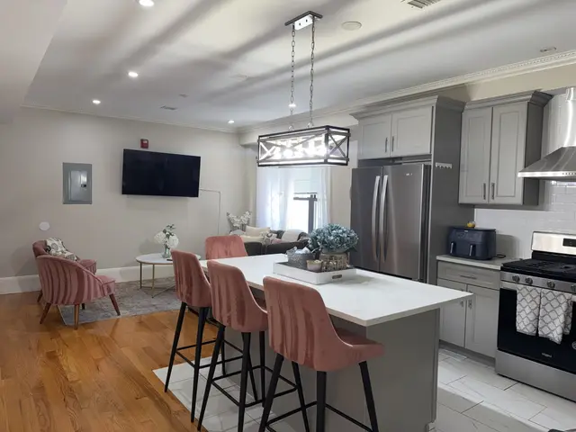 399 Broadway #1