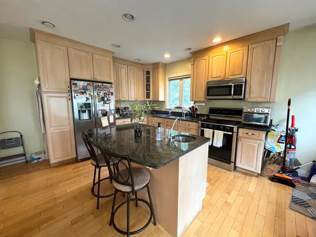 163 Summer St #1