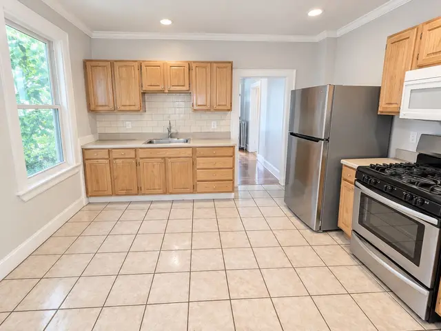 6 Lauriat Street #1