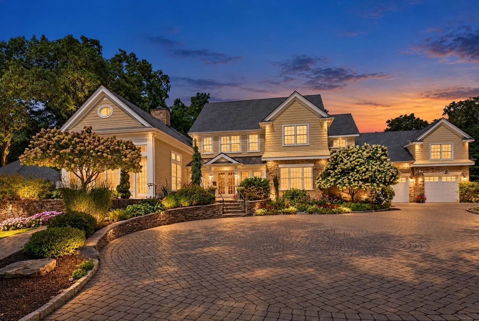 68 W Hill Ave, Melrose