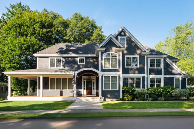 132 Washington Ave