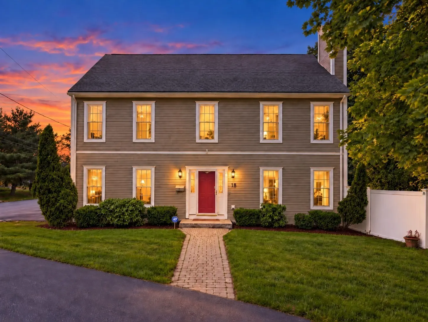 18 Rosegate Rd, Needham
