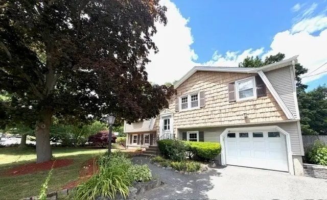 15 Frances Rd