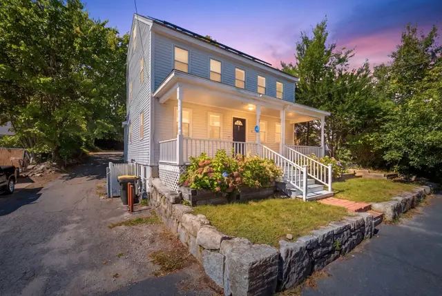 51 Mechanic St