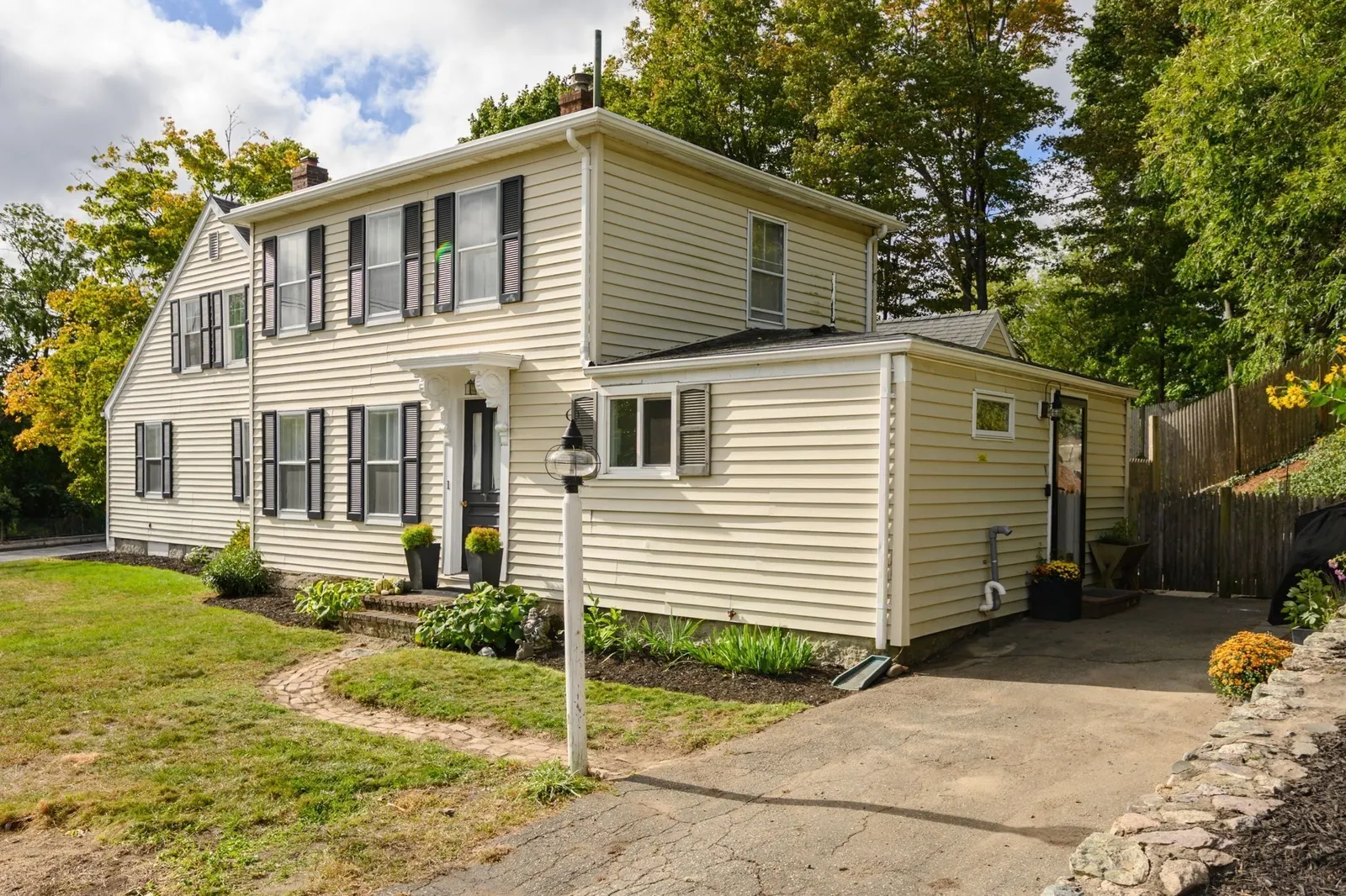 1 Fort Hill #1, Hingham
