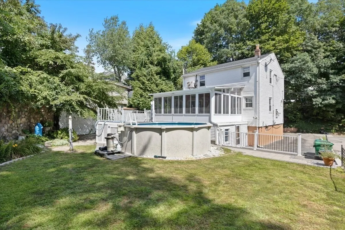17 Saint Denis Ave, Medford