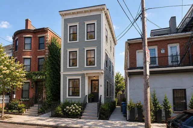 7 Princeton St