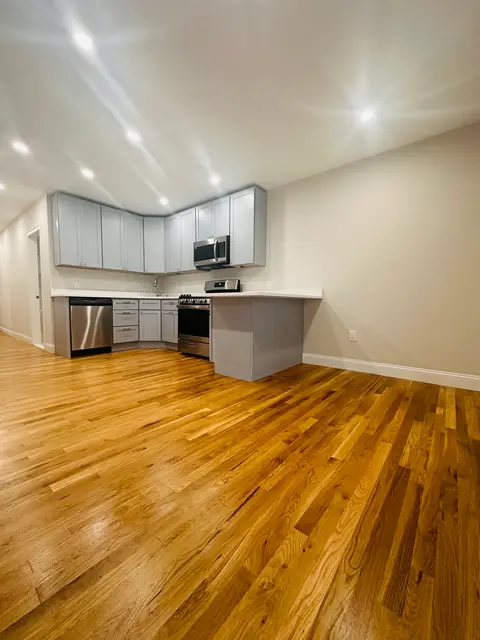 122 Buttonwood #1