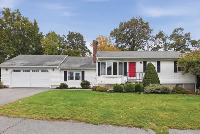 92 Applewood Drive