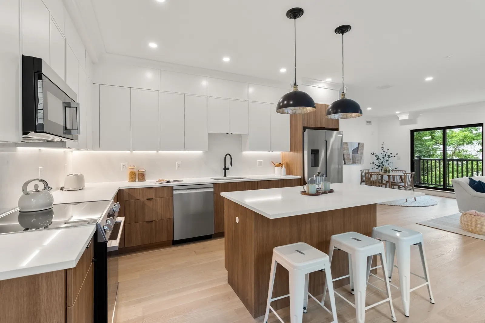 228 Washington Street #4, Boston