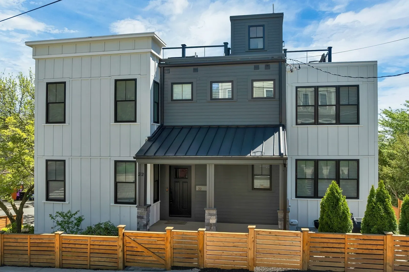 22 Harvard St, Somerville