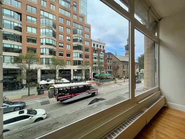 376 Boylston #201a