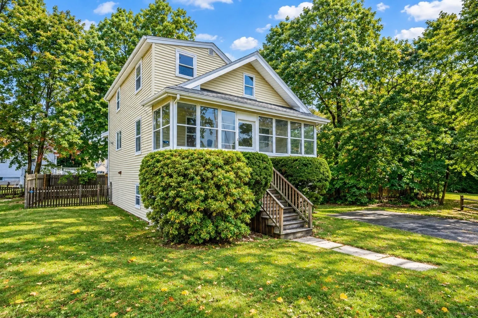 4 Circuit Rd., Braintree
