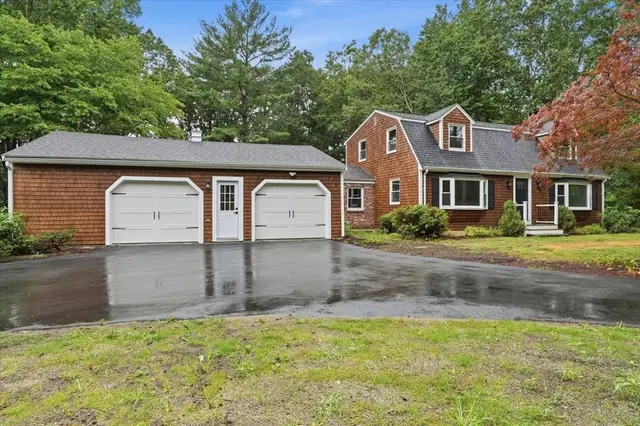 37 Orchard Dr