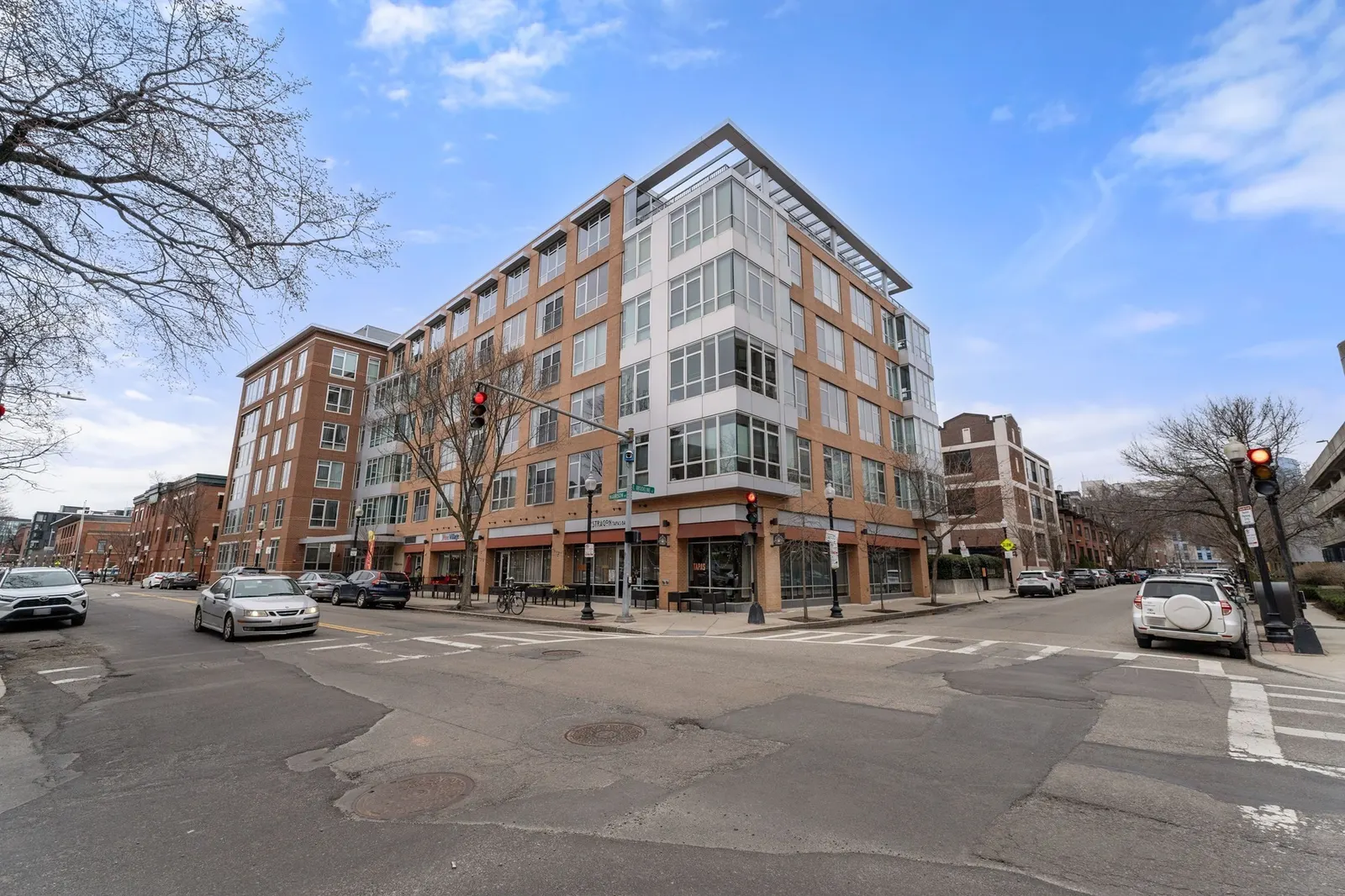 700 Harrison Ave #516, Boston