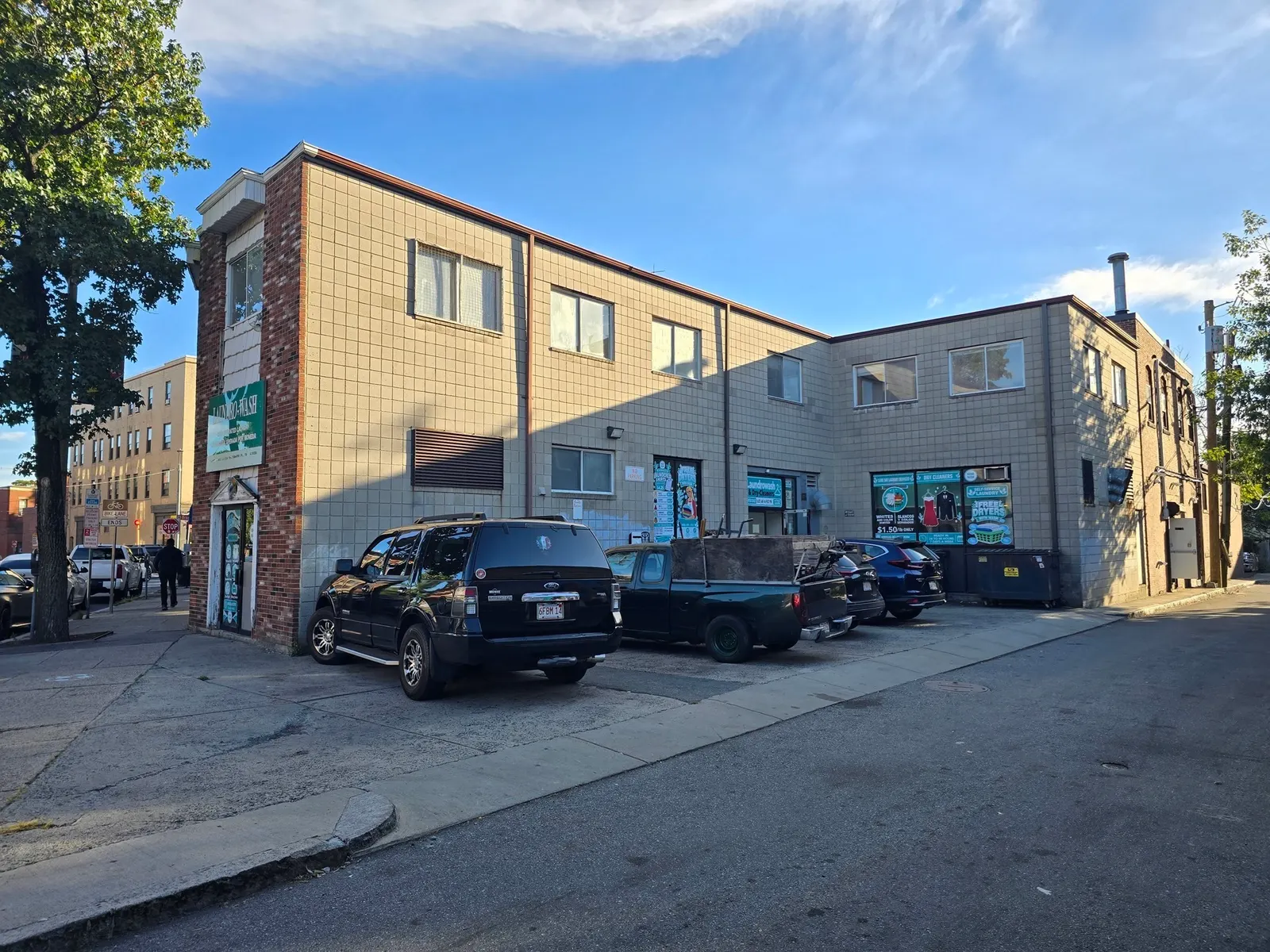 8-14 Everett, Chelsea