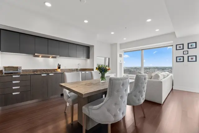 110 Stuart Street #26J