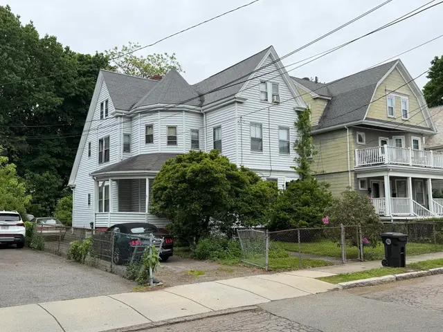 33 Melendy Ave