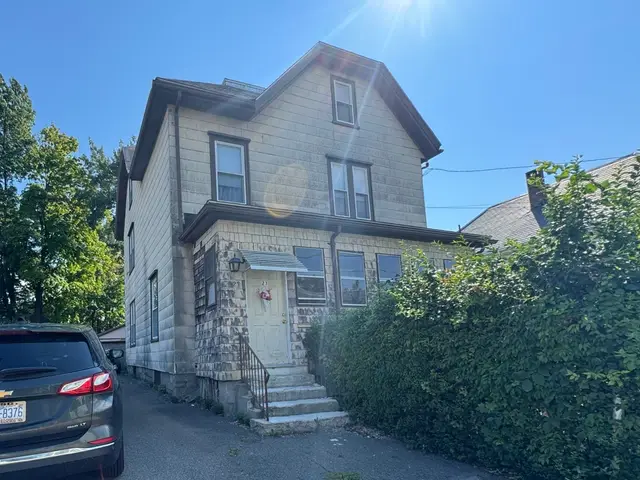 23 Myrtle St