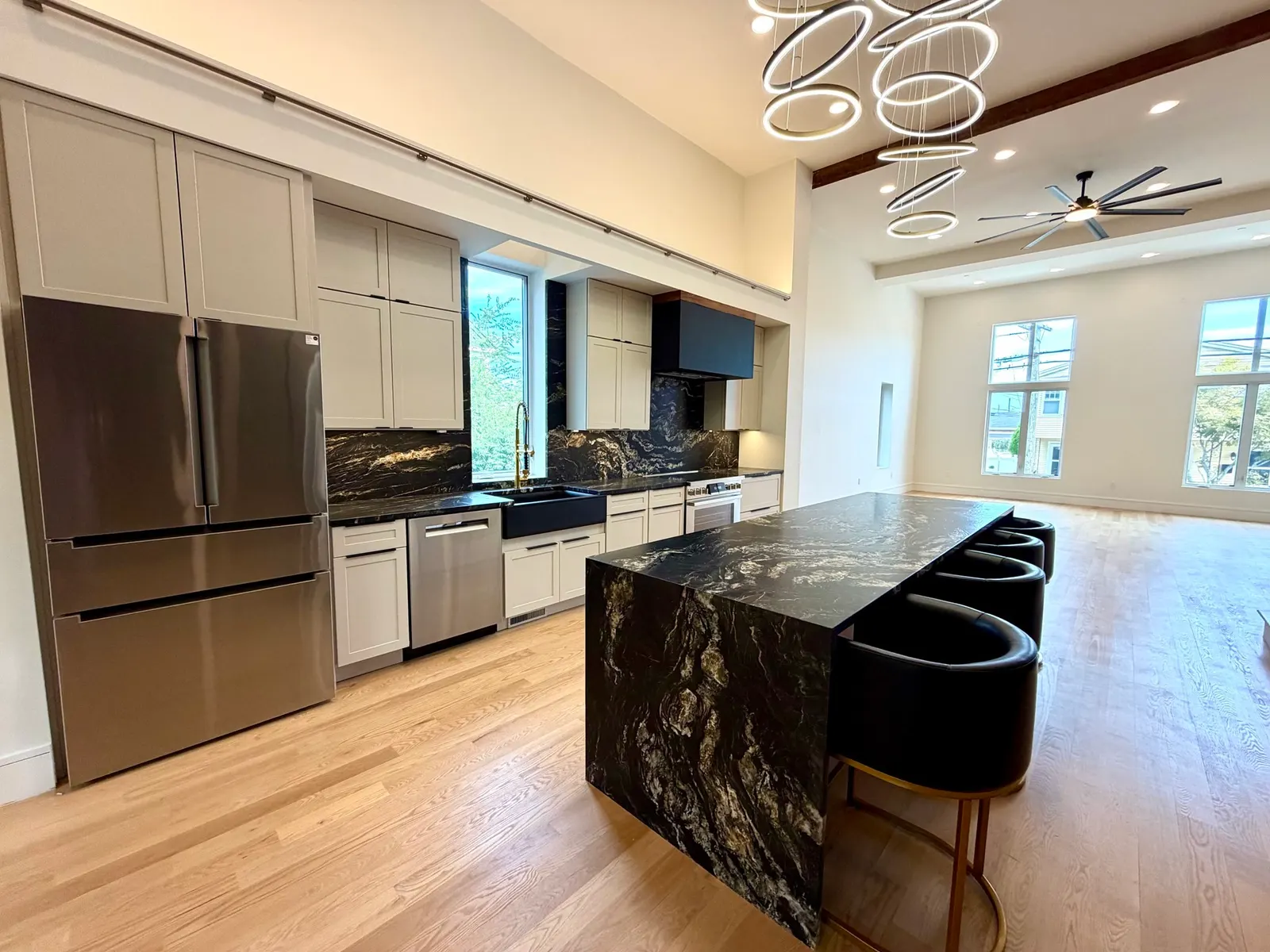 1001 Shirley St #1, Winthrop