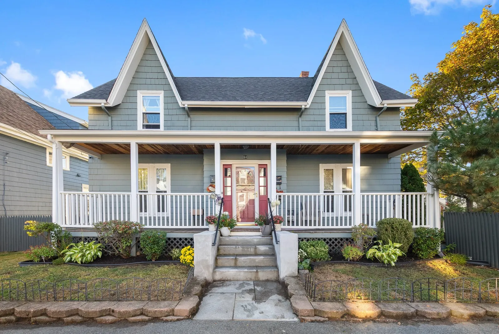 64 Pine St, Swampscott
