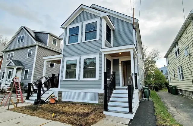 95 Edenfield Ave #1
