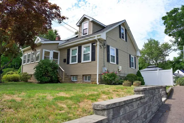 234 Allen St.