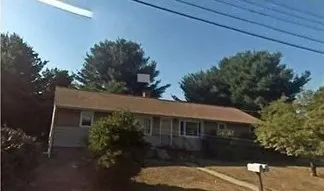 15 Saran Ave #Room, Bedford