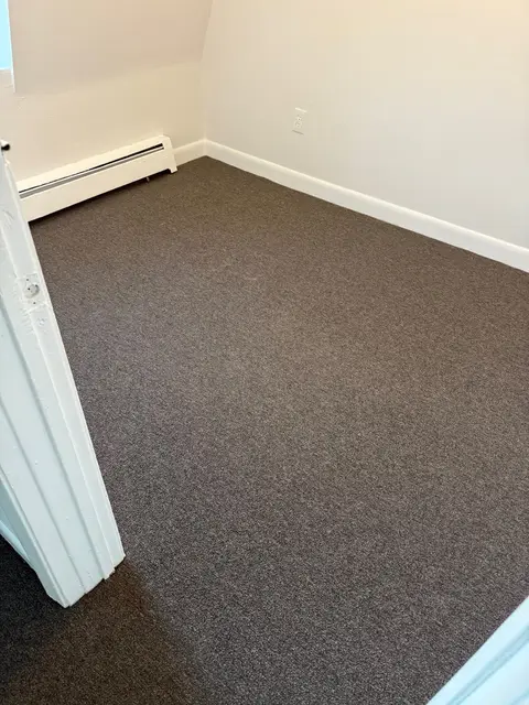 111 Brooks St #3