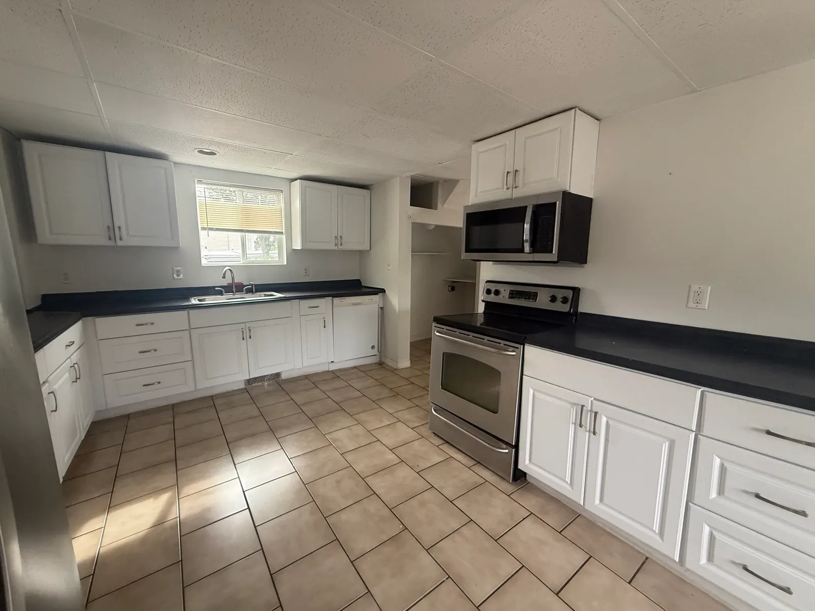 14 Arcadia St #2, Revere